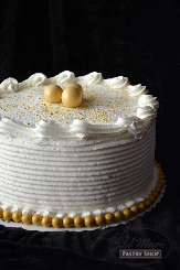 In memory of Steven Suddell, the Weevster 18. This beautiful cake is all vanilla and decorated by Steven.