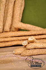 Sesame breadsticks