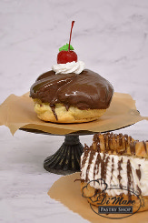 Large cream puff