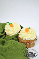 Carrot cake cupcakes
