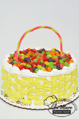 Basket cake for the Easter holiday
