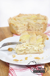 Traditional pastiera (with wheat)