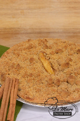 Apple Pie is a classic, why not add some yummy crumbs on top!