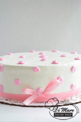 A sweet simple cake, completely customizable to your color scheme.
