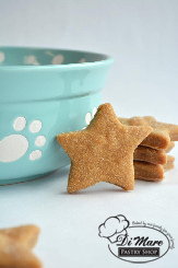 Does your dog love peanut butter? Well that&rsquo;s one of the main ingredients these great dog treats!
