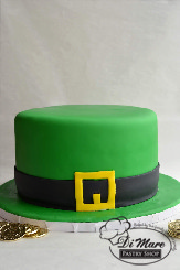 This clever fondant cake will bring a grin to the admirer of Leprechauns and St. Patrick&rsquo;s Day alike.
