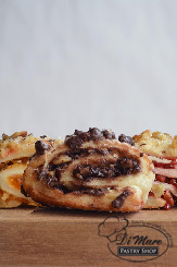 Our Rugelach comes in apricot, raspberry and chocolate!